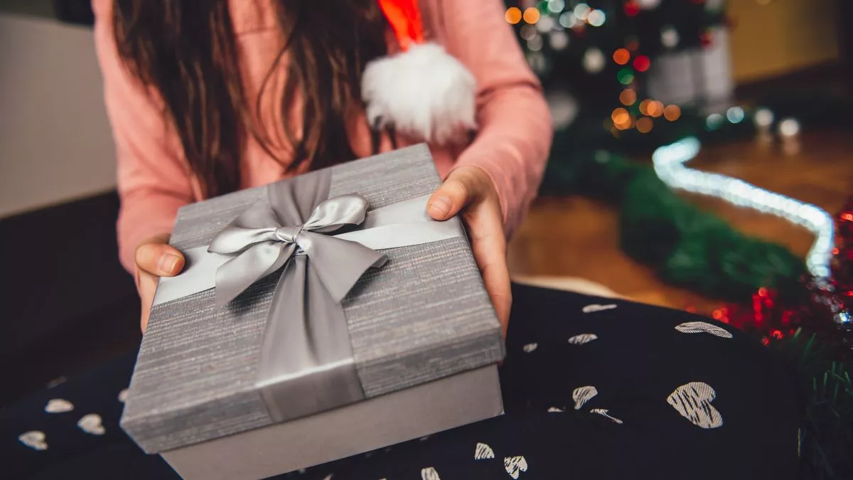 office christmas party gift exchange ideas