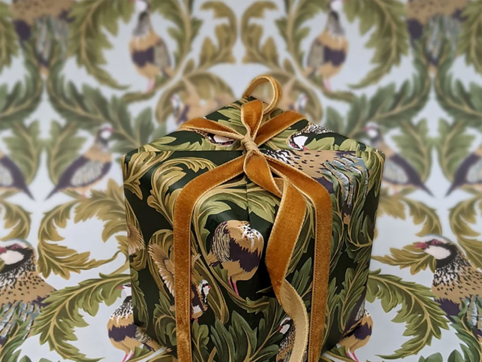 luxury Christmas gift wrapping ideas