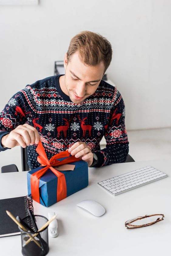 best christmas gifts for college guys 