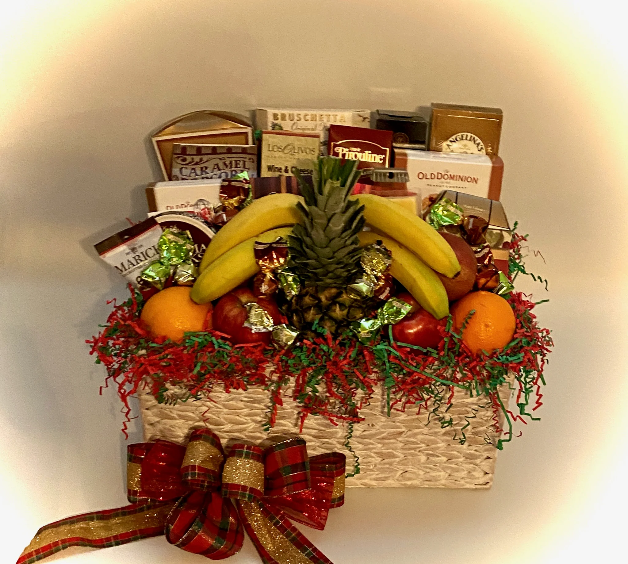 Fruit Basket consumable gift ideas