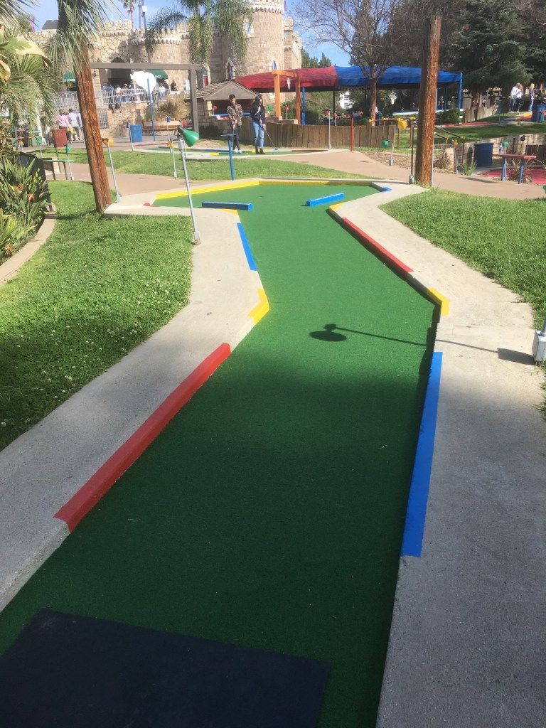 castle park mini golf