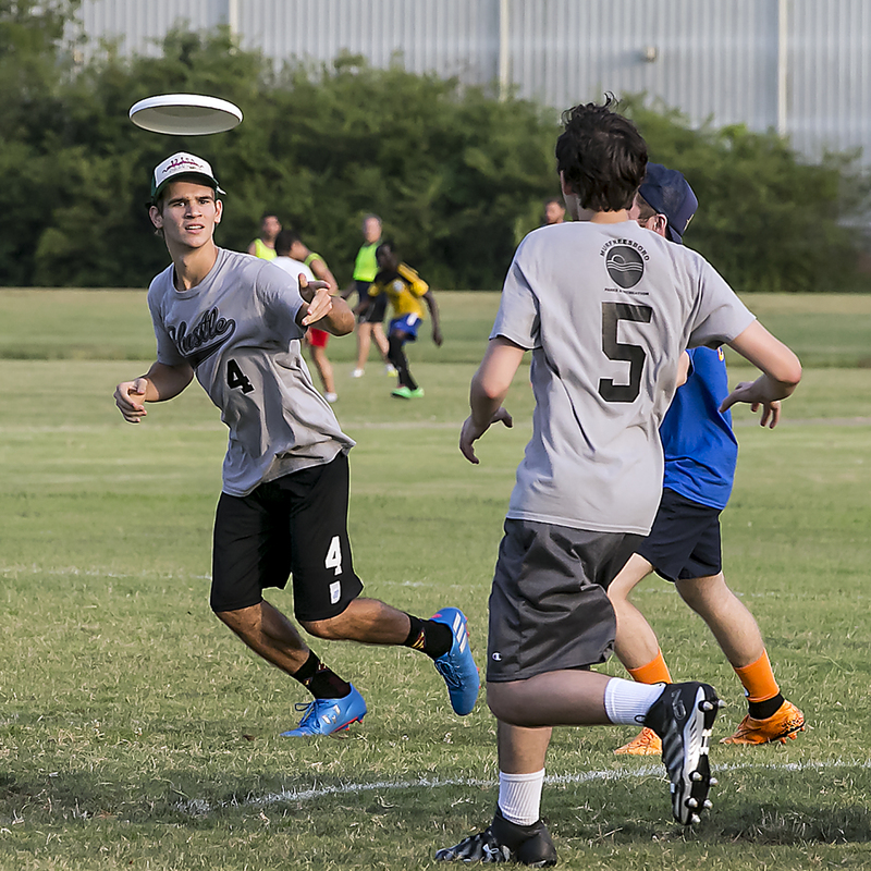 Ultimate frisbee league