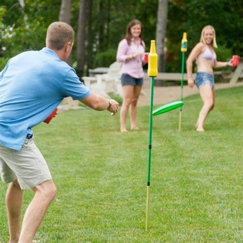 Frisbee bottle game