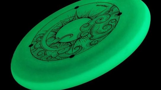 Glow in the dark frisbee